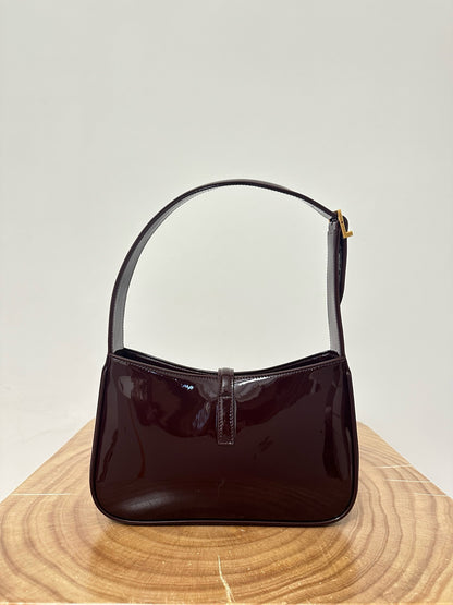Saint Laurent Le 5 A 7 In Patent Leather