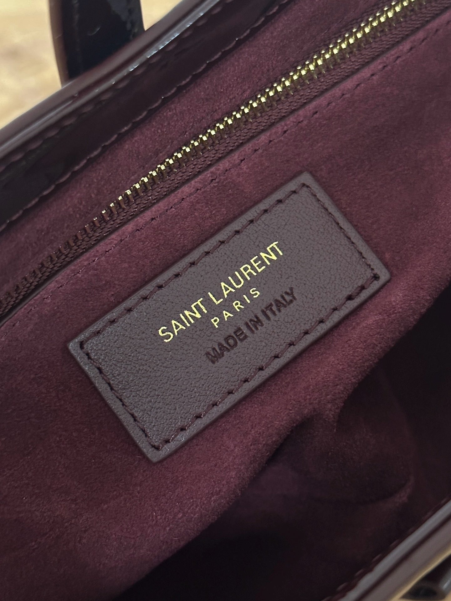 Saint Laurent Le 5 A 7 In Patent Leather