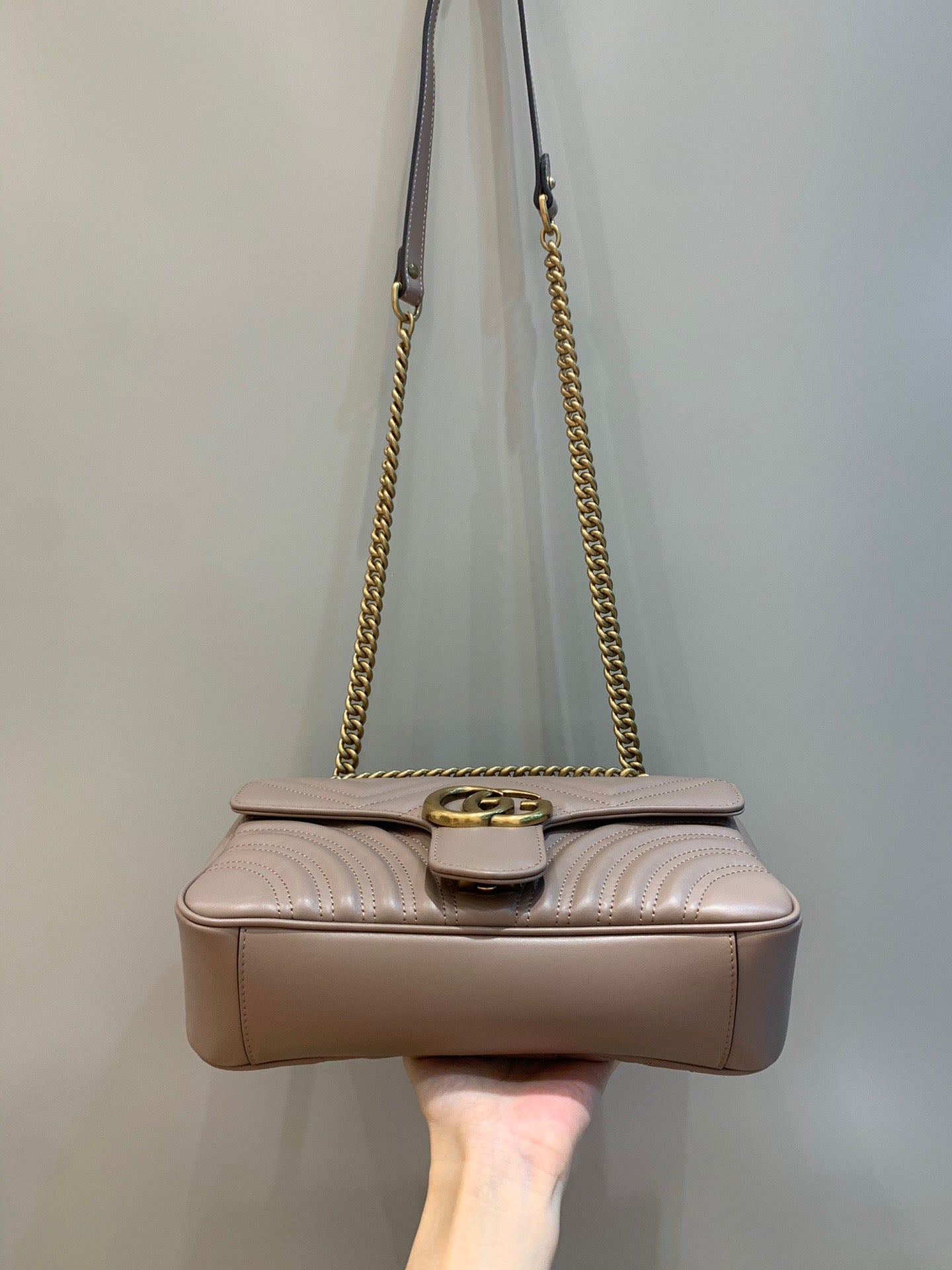 Gucci Marmont Medium Shoulder Bag