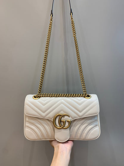 Gucci Marmont Medium Shoulder Bag