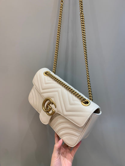 Gucci Marmont Medium Shoulder Bag