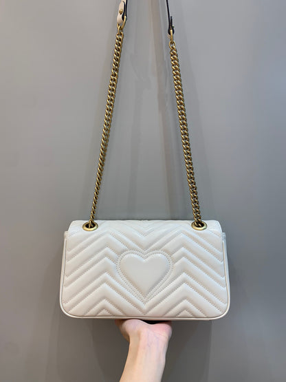 Gucci Marmont Medium Shoulder Bag