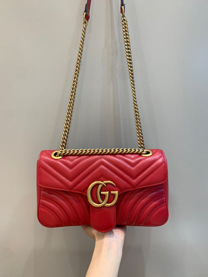 Gucci Marmont Medium Shoulder Bag