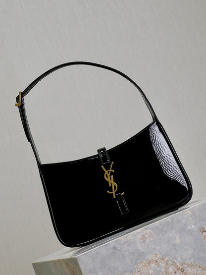 Saint Laurent Le 5 A 7 In Patent Leather