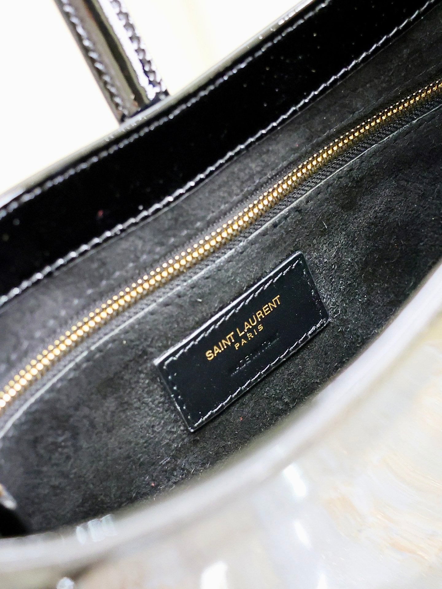 Saint Laurent Le 5 A 7 In Patent Leather